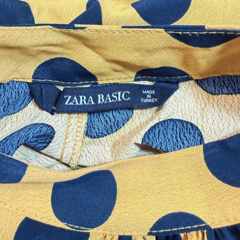ZARA BASIC Yellow Polka Dot High Neck Elastic Waist Blouse M - Picture 3 of 6
